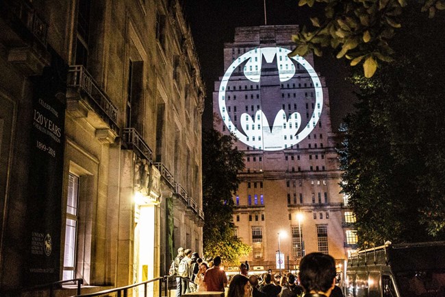 Το πρώτο θεματικό εστιατόριο του Batman θα ανοίξει στο Λονδίνο