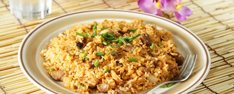 Κινέζικο τηγανιτό ρύζι "σπέσιαλ"