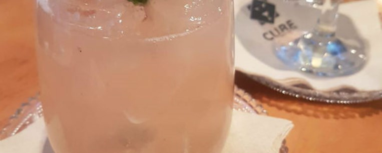 Non alcoholic cocktail (Cube)