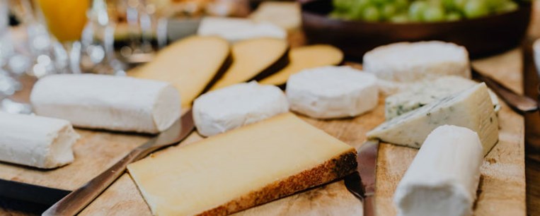 Σπάνια τυριά και κρασί στο Provence