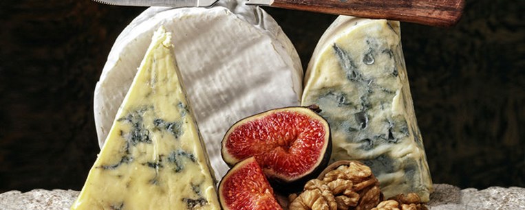 Τα μοναδικά μπλε τυριά της Ευρώπης 