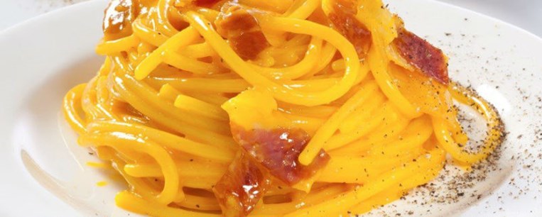 H αυθεντική συνταγή Spaghetti alla carbonara και οι εκδοχές της