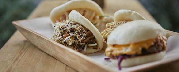 Το bao bun είναι το νέο street food της πόλης