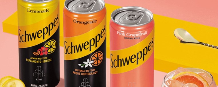 Τα νέα Schweppes: λεμονάδα, πορτοκαλάδα και pink grapefruit, οι άλλες γεύσεις αναψυκτικών