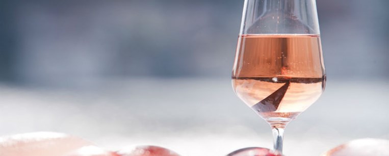 Domaine OTT: Το ροζέ κρασί του κόκκινου χαλιού